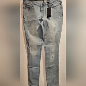 Poetic Justice Madison Skinny Distressed Jeans NWT Sz. 32
